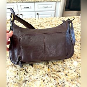 Beautiful Wilson leather bag.‎ Extremely good condition dimensions in pictures.